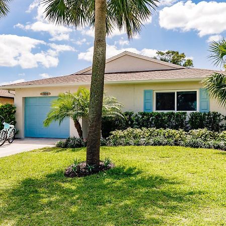 Naples Beach Retreat Bike To Beach! 4 Bed 2 Bath Villa Exterior photo